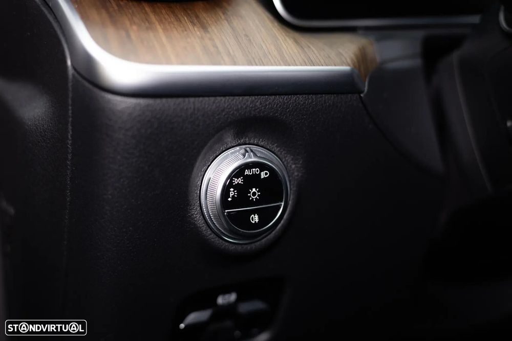 Mercedes-Benz C 300 e 9G-TRONIC Edition AMG Line - 38