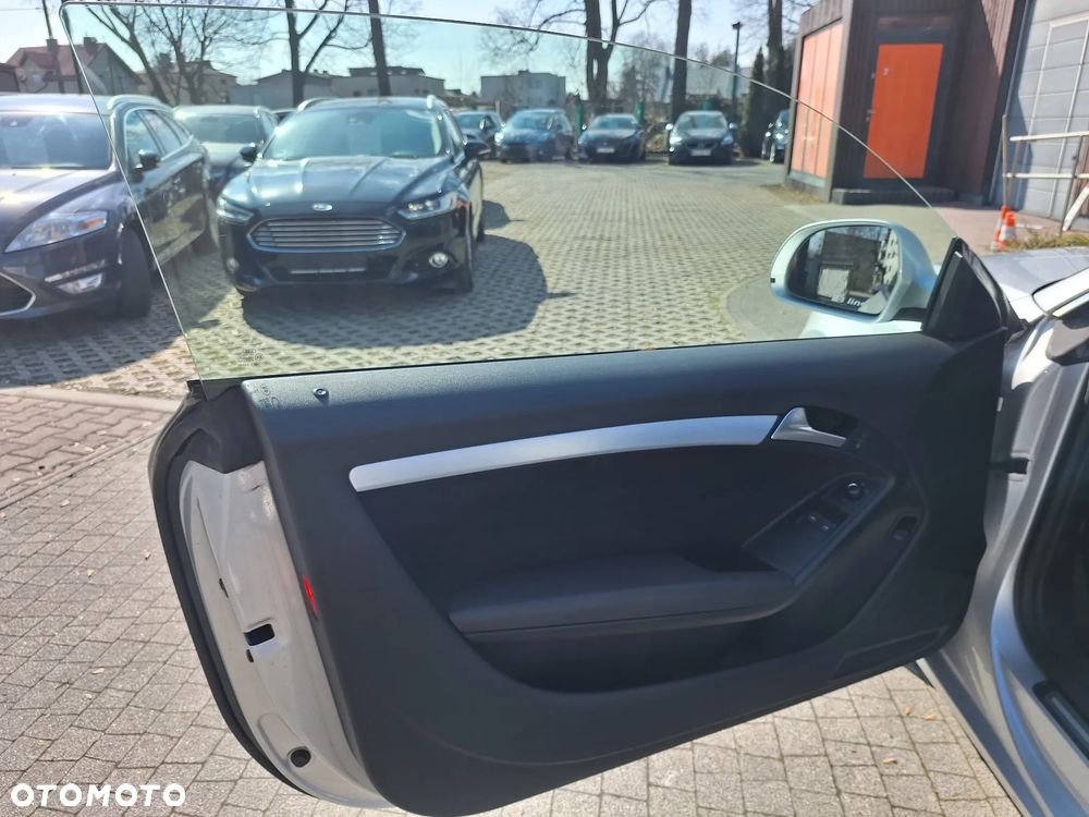 Audi A5 Coupé 2.7 TDI DPF multitronic - 11