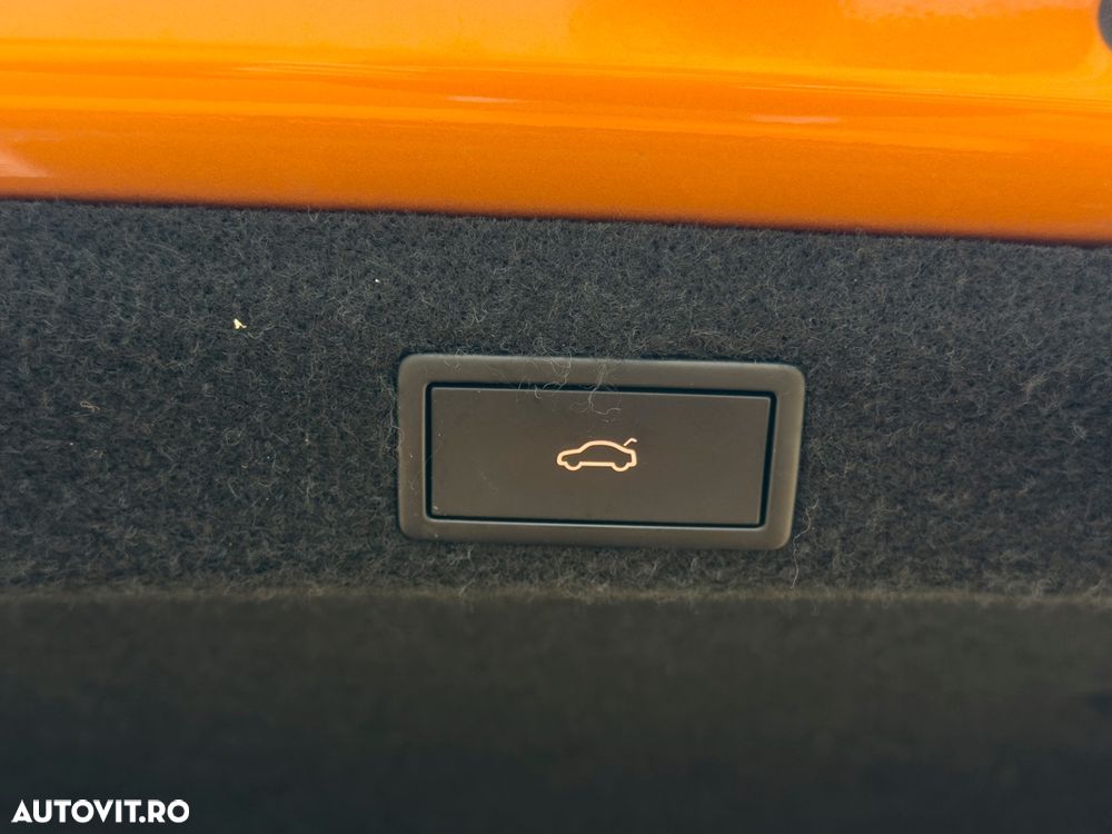 Skoda Octavia 2.0 245 TSI DSG RS - 30