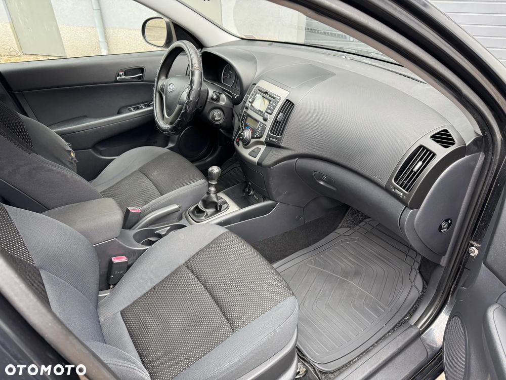 Hyundai i30 1.6 Classic - 10
