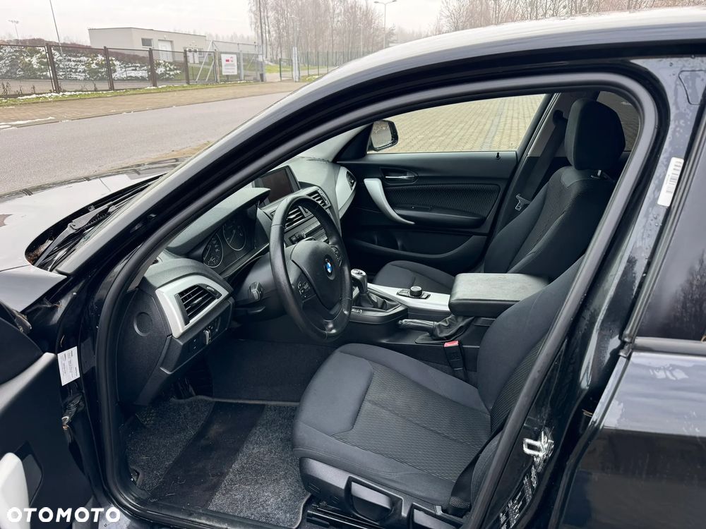 BMW Seria 1 116d DPF - 8