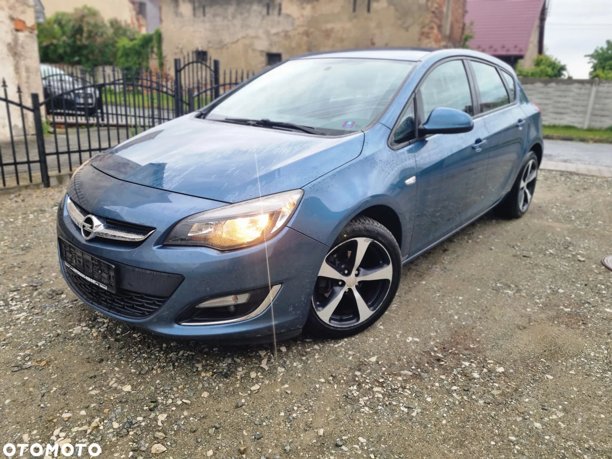 Opel Astra - 1