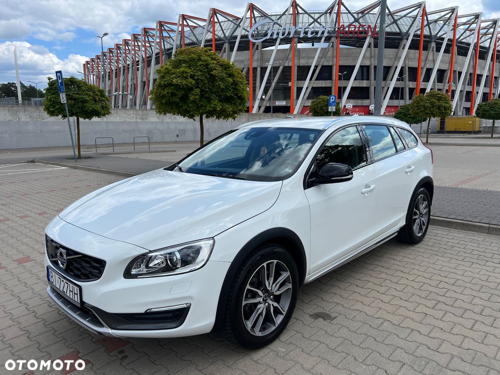 Volvo V60 Cross Country D4 AWD Summum - 16