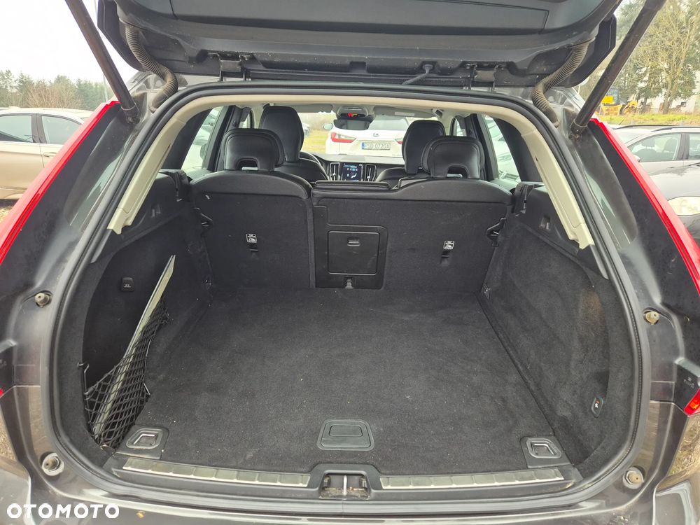 Volvo XC 60 B4 B Inscription - 6