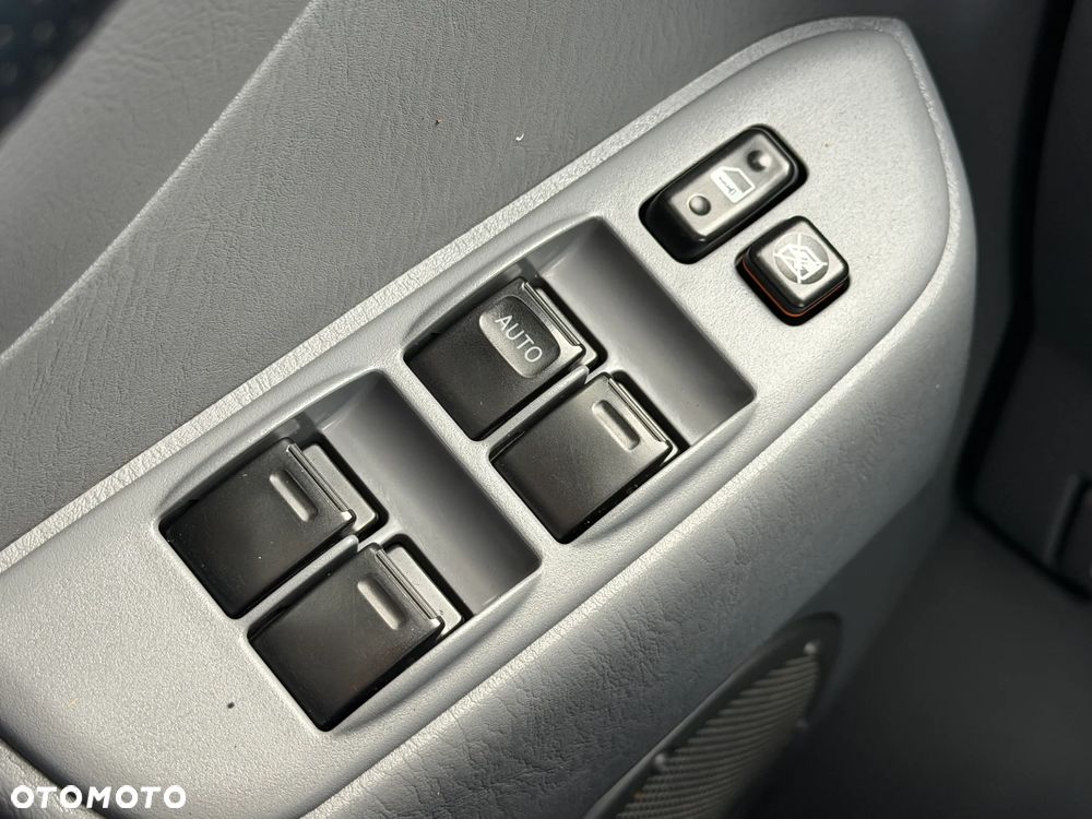 Toyota RAV4 2.0 D-4D Sol - 14