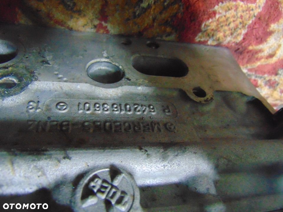 głowica Mercedes A642 Sprinter 3,0 CDI Lewa i prawa cena za sztukę po regeneracji - 10