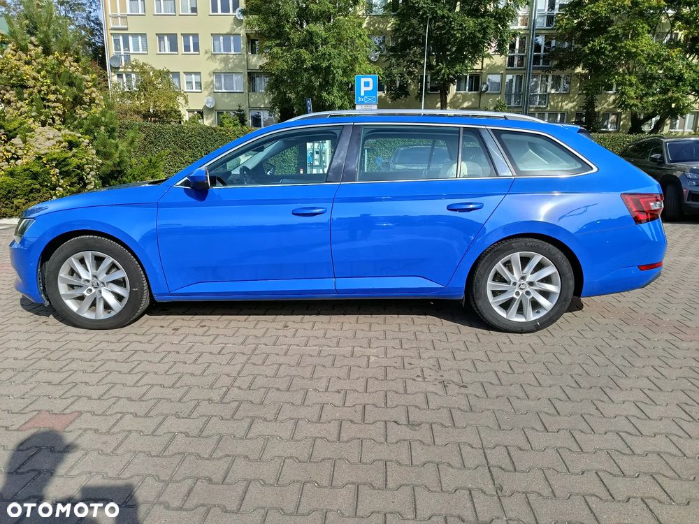 Skoda Superb 2.0 TDI L&K DSG7 - 2