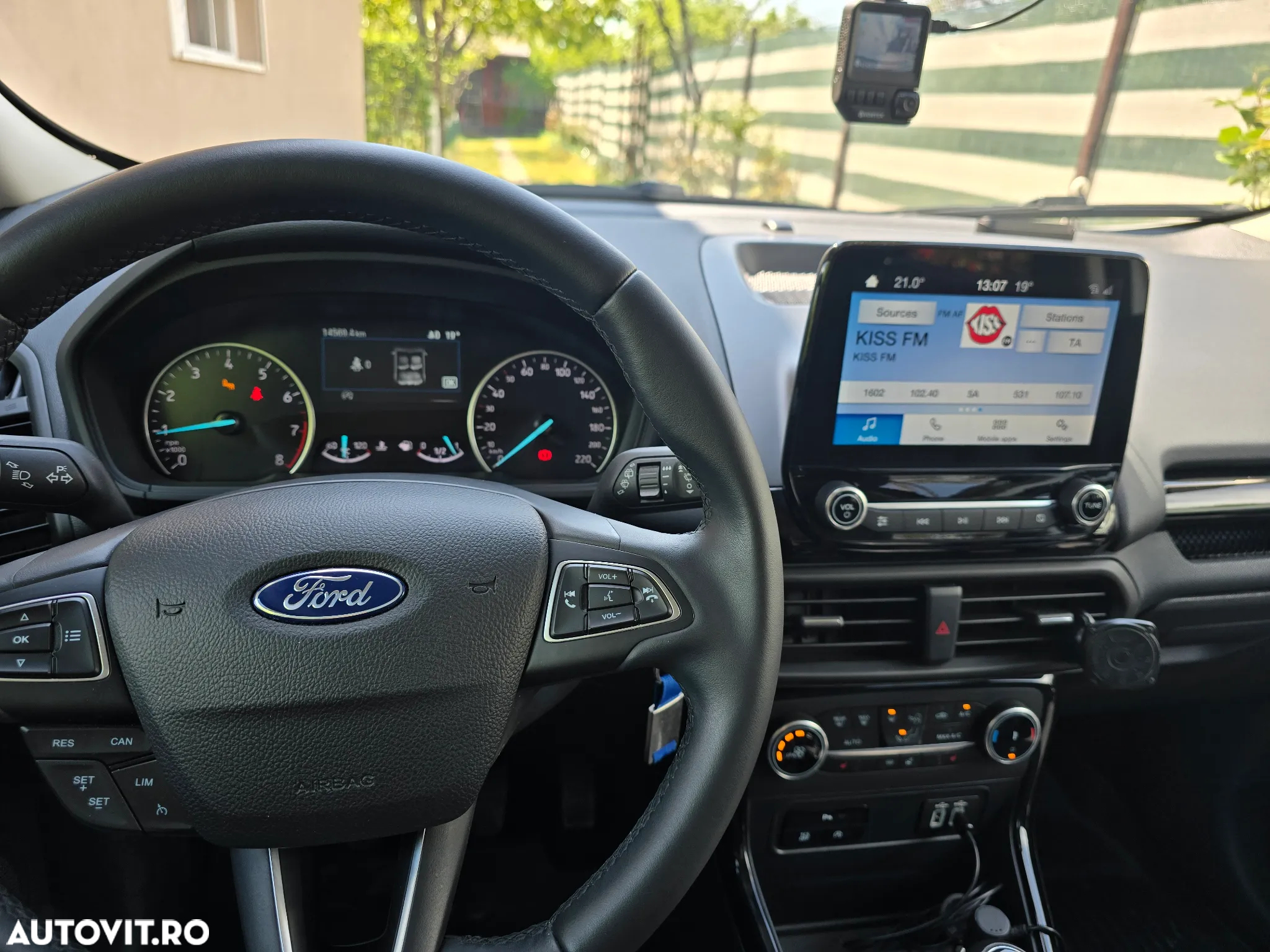 Ford EcoSport 1.0 EcoBoost Titanium - 17