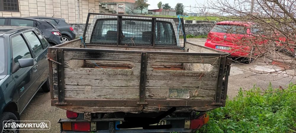 Nissan Pick Up 2.5 D CD - 2