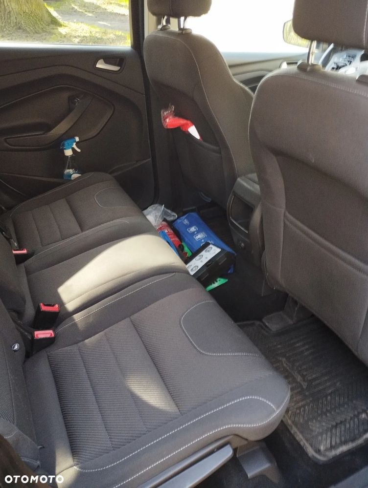 Ford Kuga 2.0 TDCi 4WD Titanium - 11