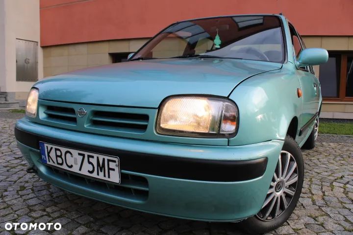 Nissan Micra - 1