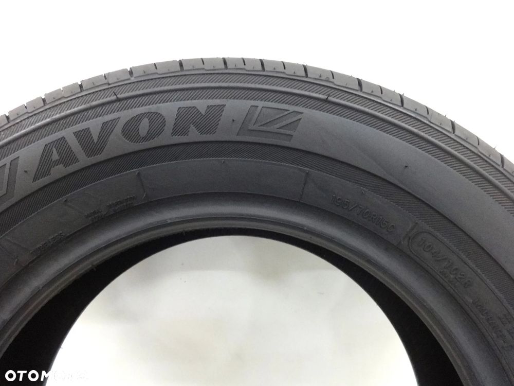 195/70/15C Avon AV12 - 6