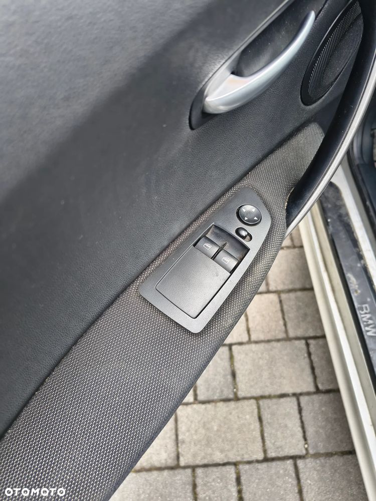 BMW Seria 1 118d - 13