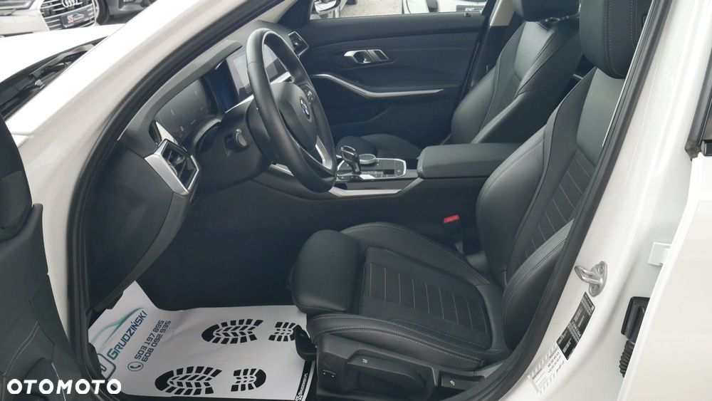 BMW Seria 3 - 18