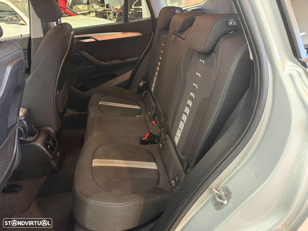 BMW X1 16 d sDrive Auto Line Sport - 11