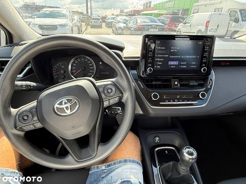 Toyota Corolla 1.5 Comfort - 9