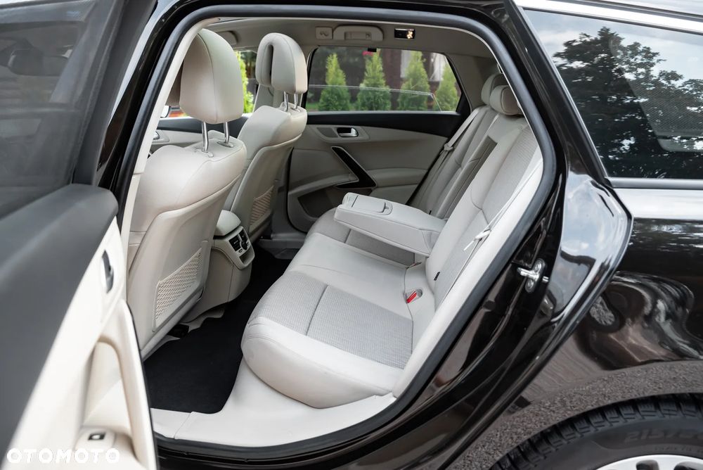 Peugeot 508 2.0 HDi Allure - 19