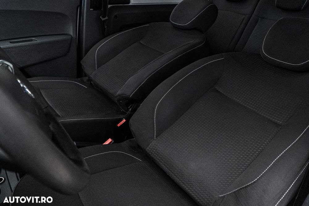 Dacia Dokker 1.5 Blue dCi Laureate - 15
