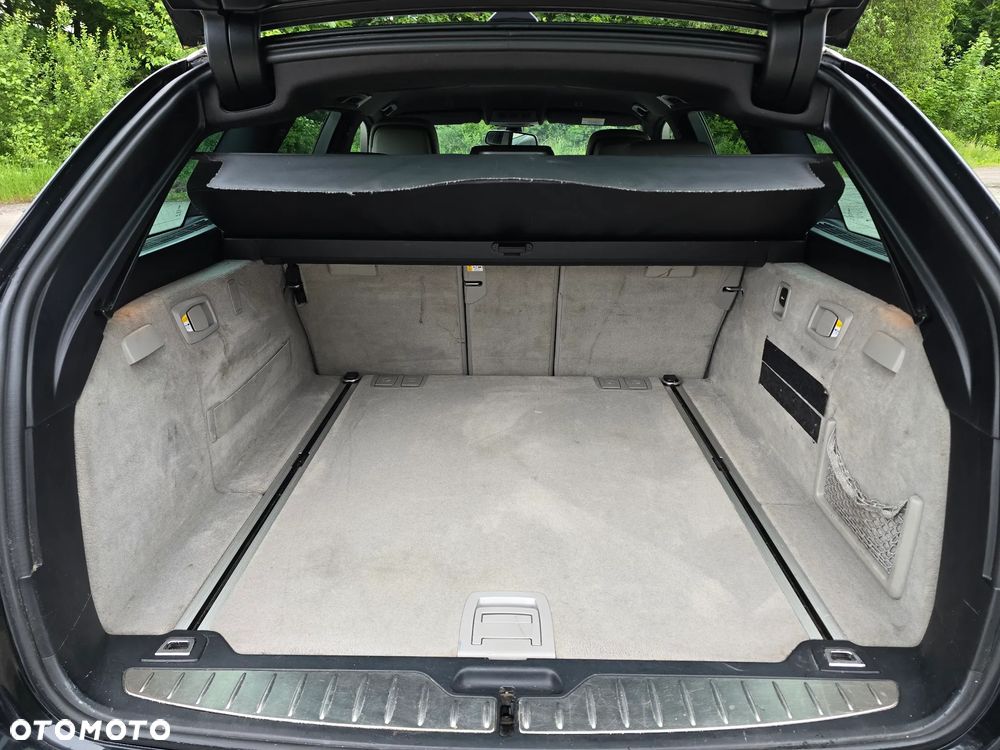 BMW Seria 5 520d - 14