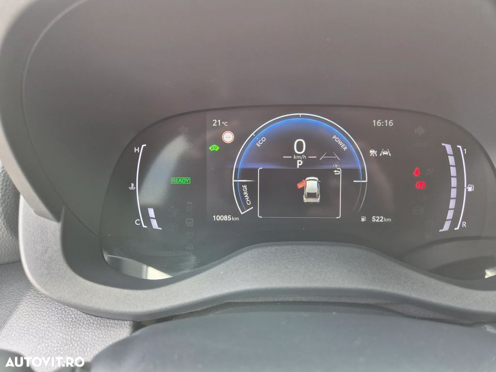 Toyota Yaris Cross 1.5 VVT-i HSD 4x2 Dynamic - 23