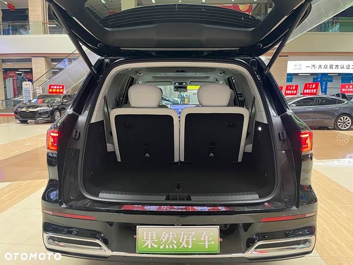Geely M9 - 11