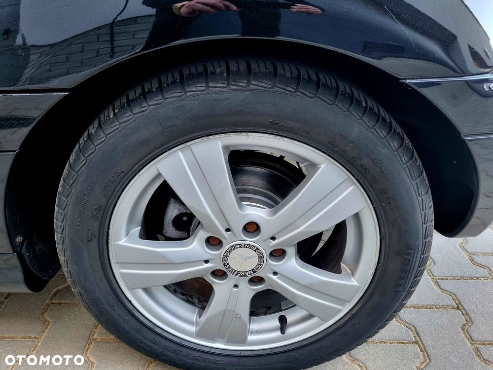 Mercedes-Benz Klasa B - 21