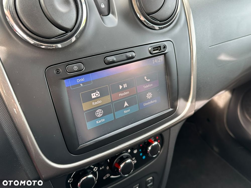 Dacia Sandero TCe 90 (S&S) Comfort - 9