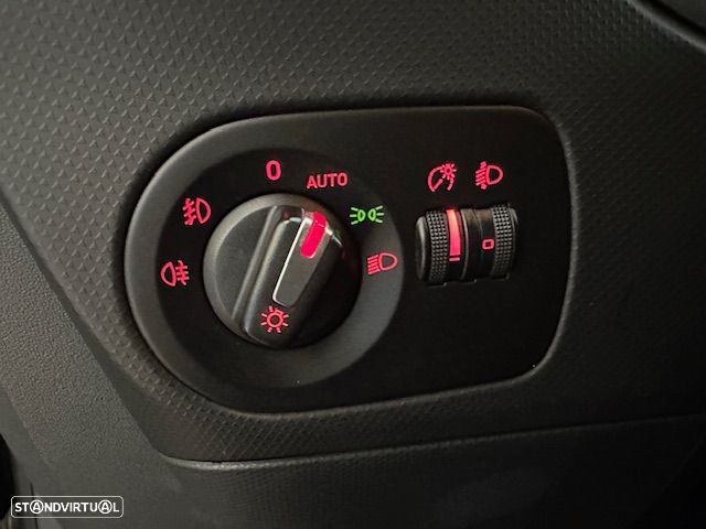 SEAT Leon 1.6 TDI E-Eco.Style Start/Stop - 18