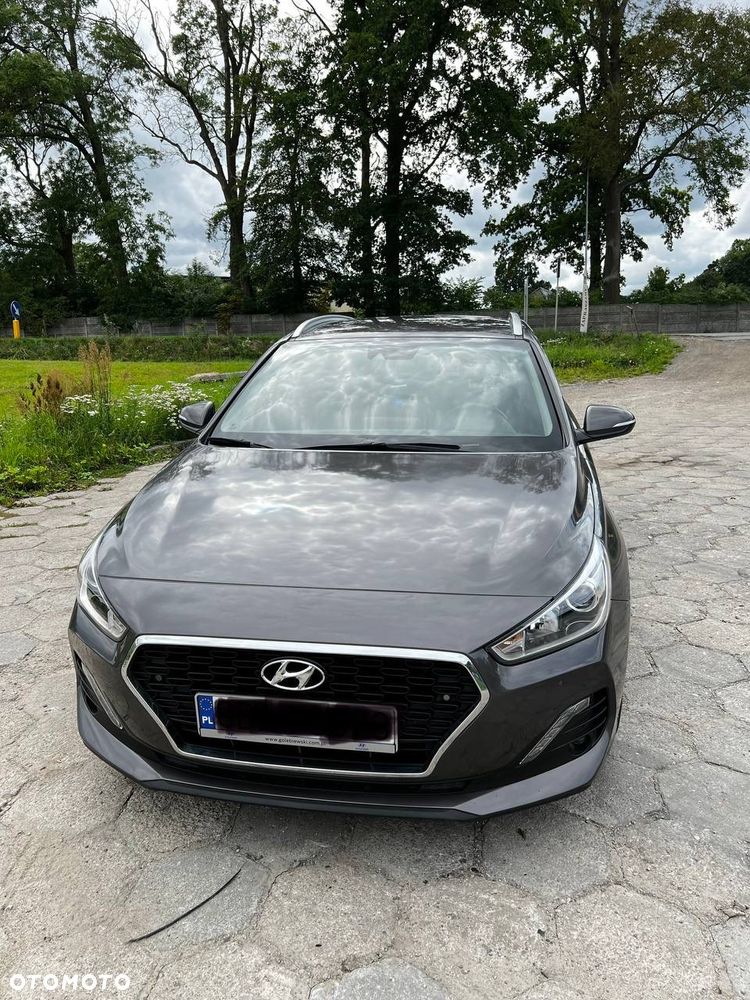 Hyundai i30 1.6 D GO Plus DCT - 1