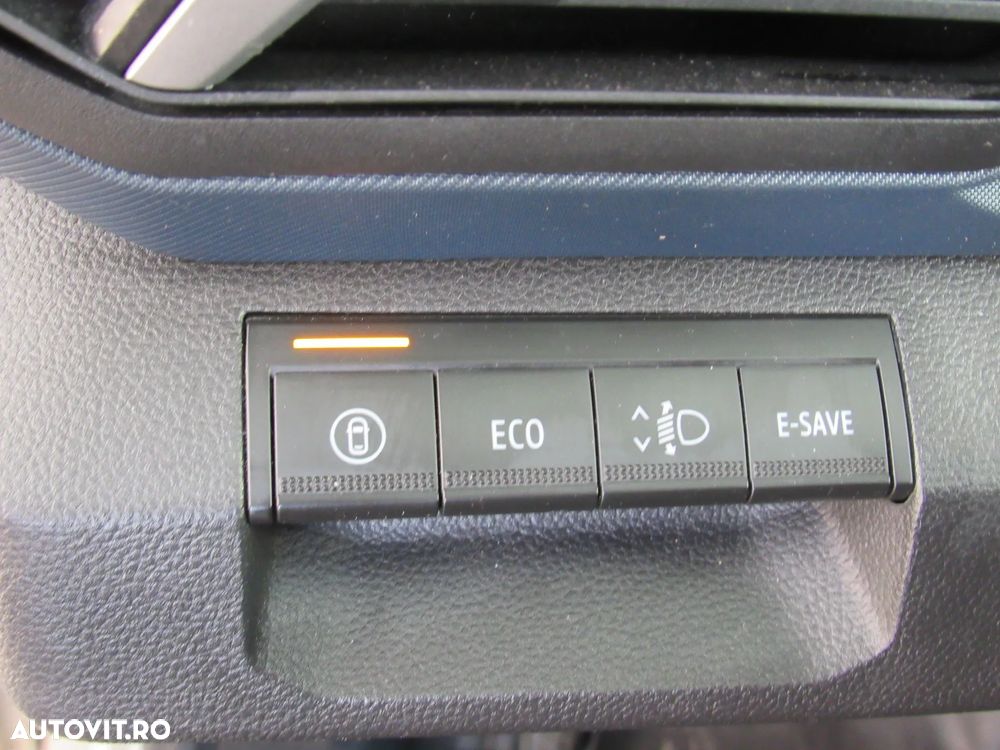 Dacia Duster 140 Journey - 27