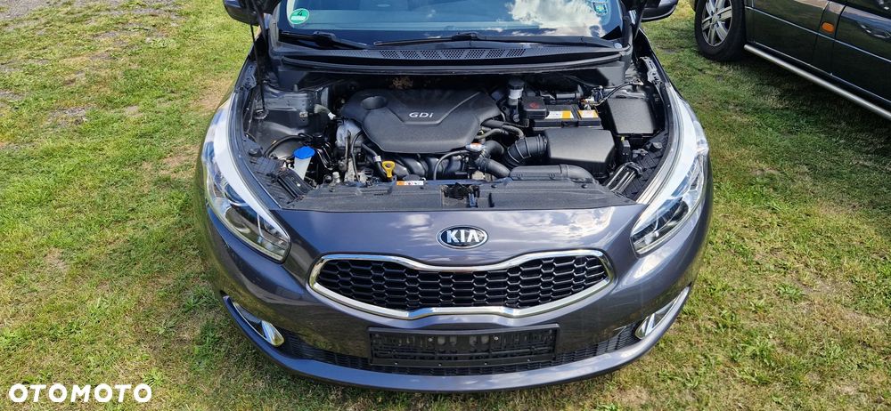 Kia Ceed 1.6 GDI Platinum Edition - 21