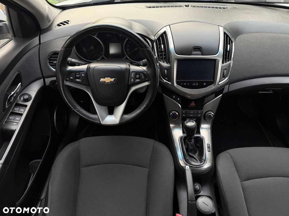 Chevrolet Cruze 1.7 D LT+ Premium - 28