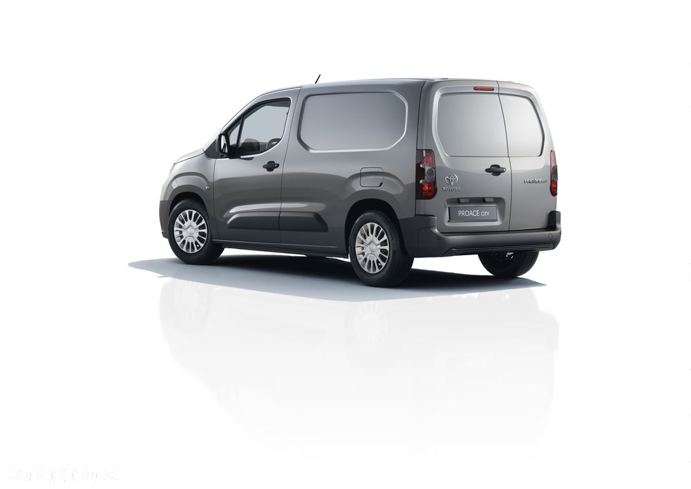 Toyota Proace City - 1