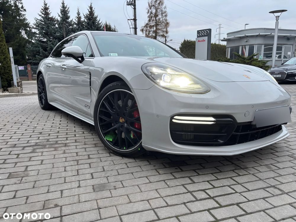 Porsche Panamera GTS GPF Sport Turismo - 7