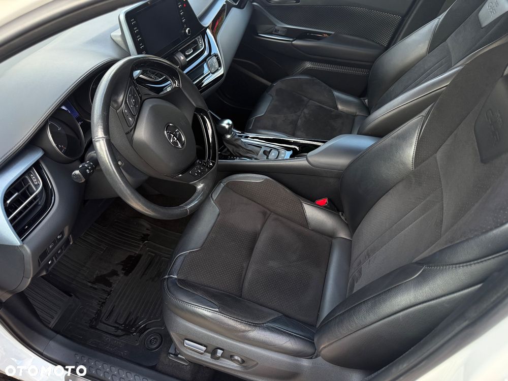 Toyota C-HR - 6
