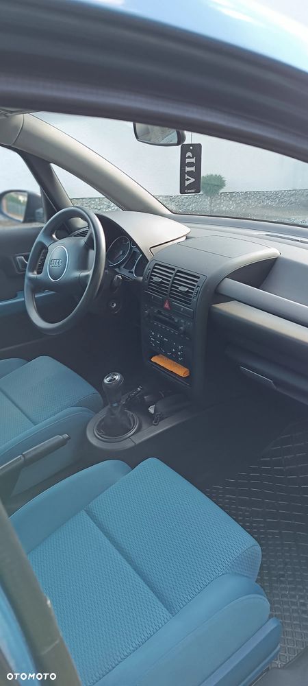 Audi A2 1.4 - 6