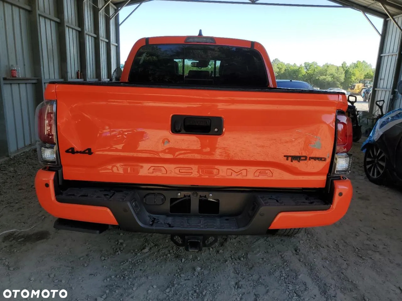 Toyota Tacoma - 6