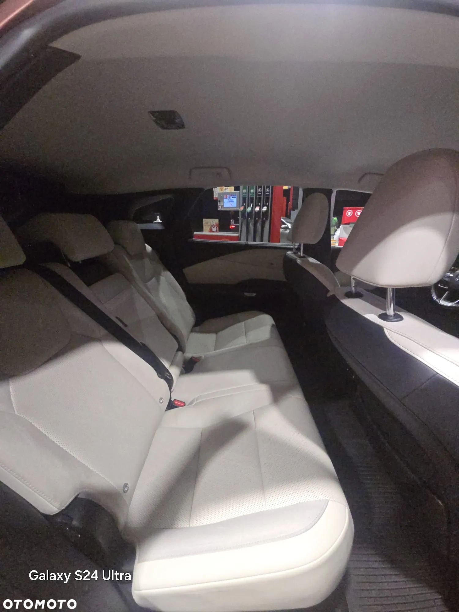 Lexus RX 450h+ Omotenashi - 11