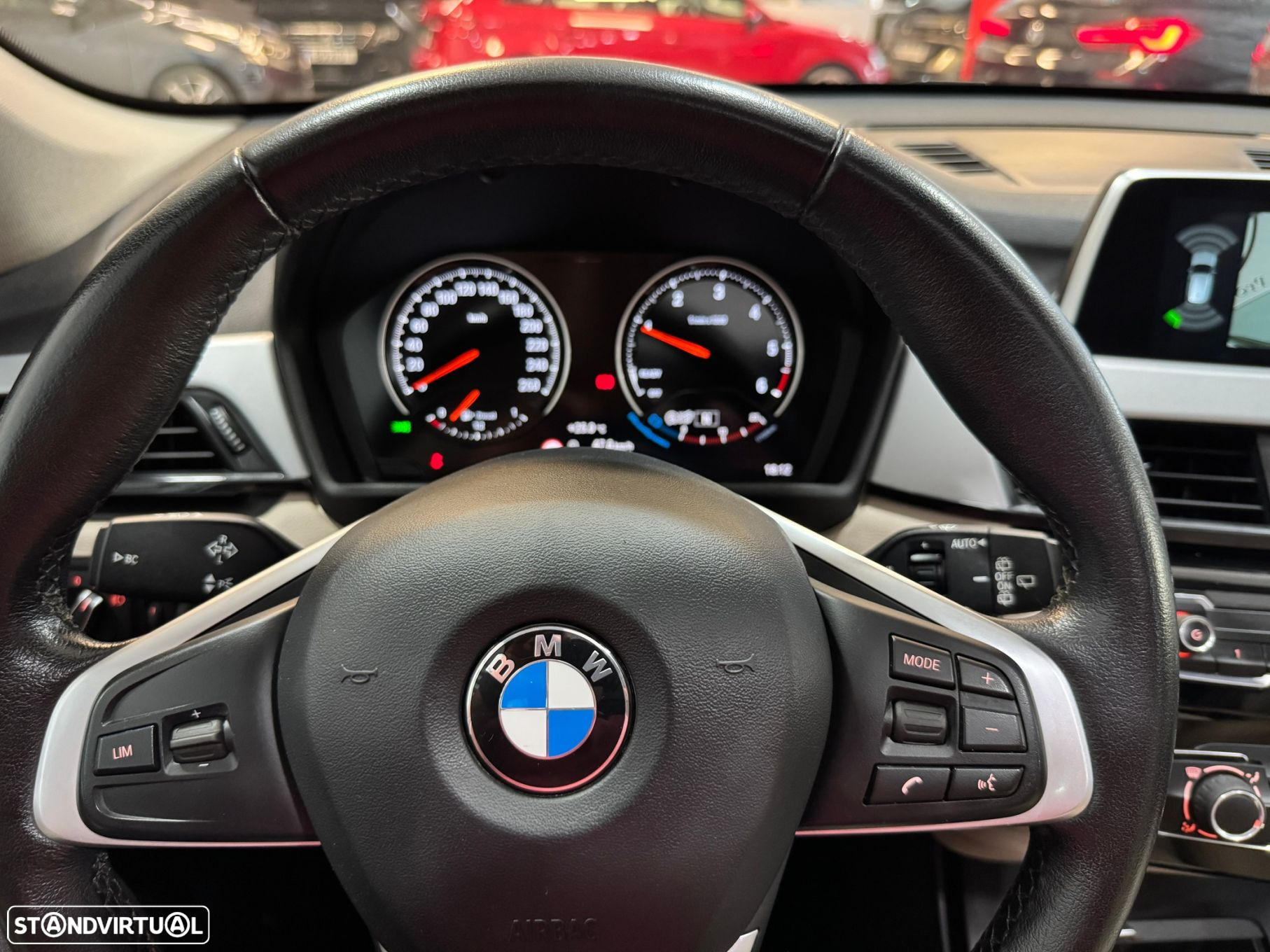 BMW X1 16 d sDrive Advantage - 24