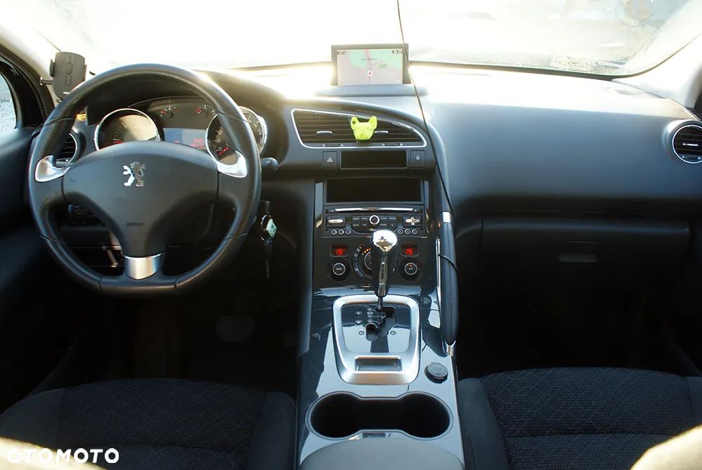 Peugeot 3008 BlueHDi 120 EAT6 Stop & Start Active - 8