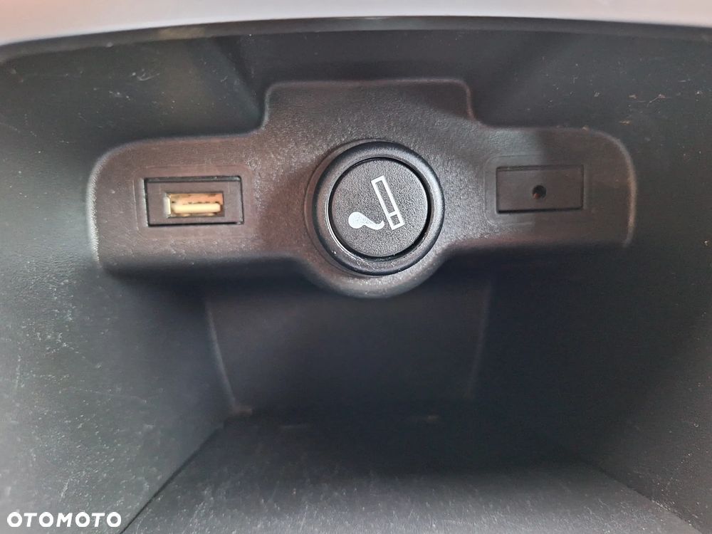 Opel Astra 1.4 Turbo ENERGY - 38