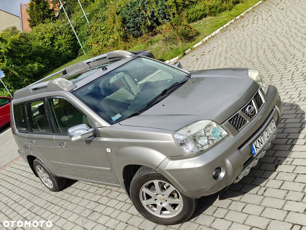 Nissan X-Trail 2.0 4x4 Comfort - 24