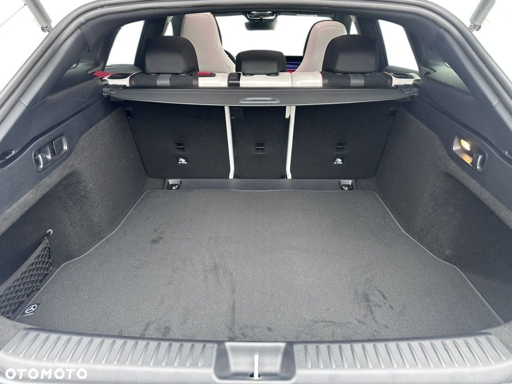 Mercedes-Benz CLA 200 mHEV 8G-DCT - 16