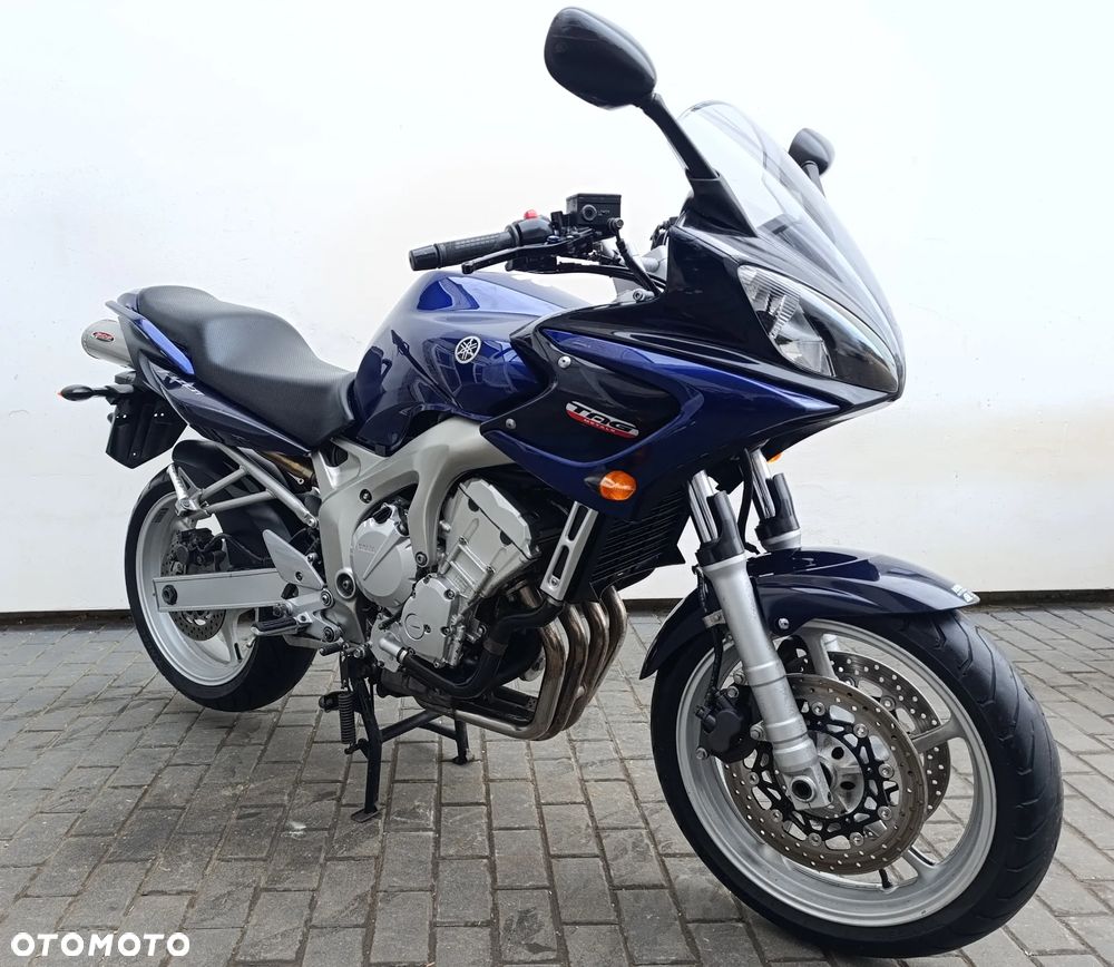 Yamaha FZ6 - 8