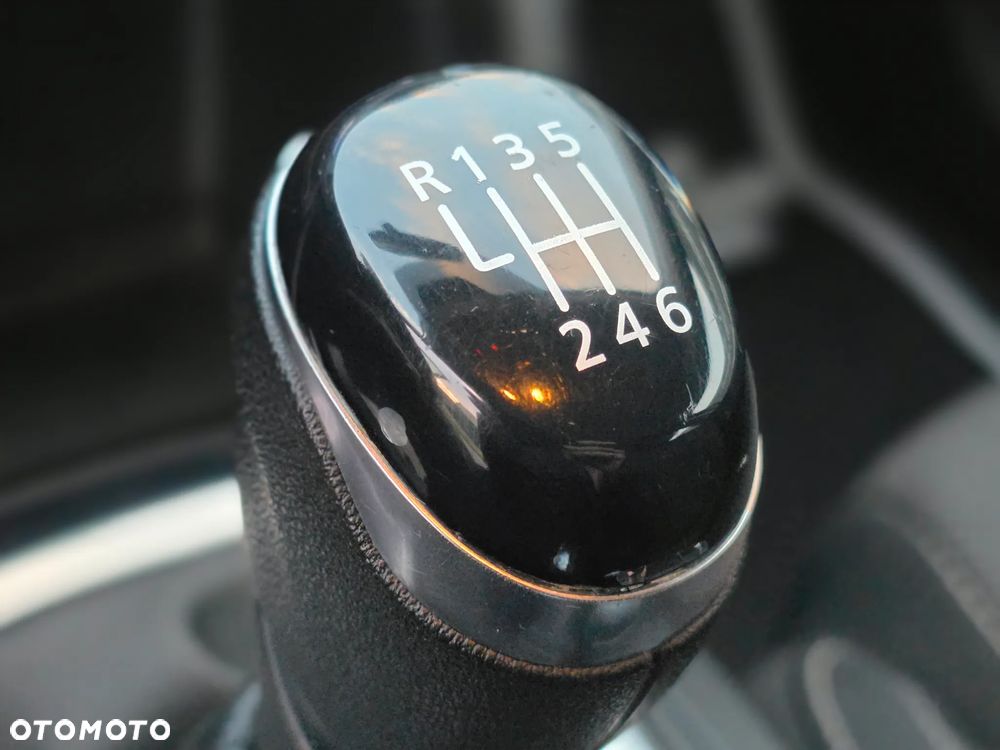 Renault Megane 1.5 dCi Business - 32