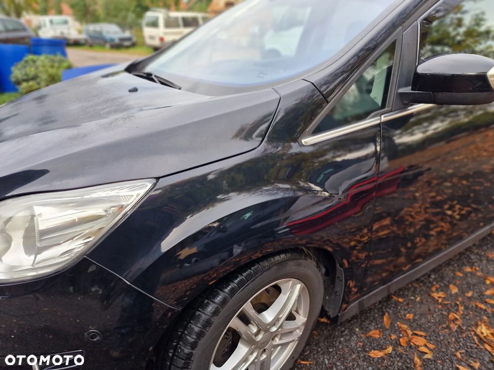 Kompletny  przód  ford  c-max  mk2  w  kolorze FA - 8