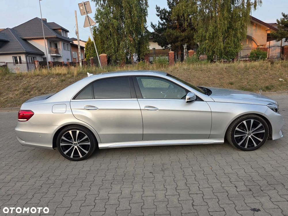 Mercedes-Benz Klasa E 300 BlueTec Hybrid - 9