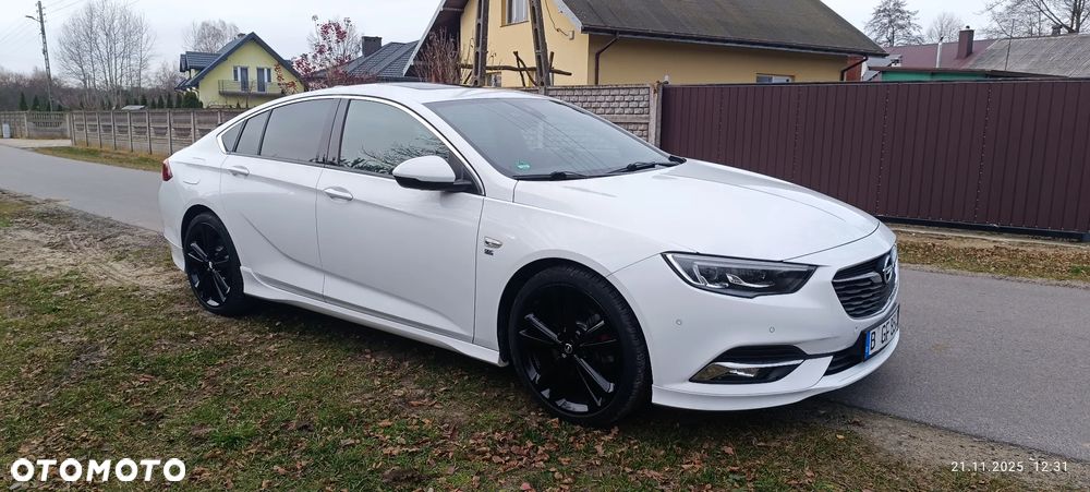 Opel Insignia 2.0 BiTurbo D 4x4 Automatik GSI - 8