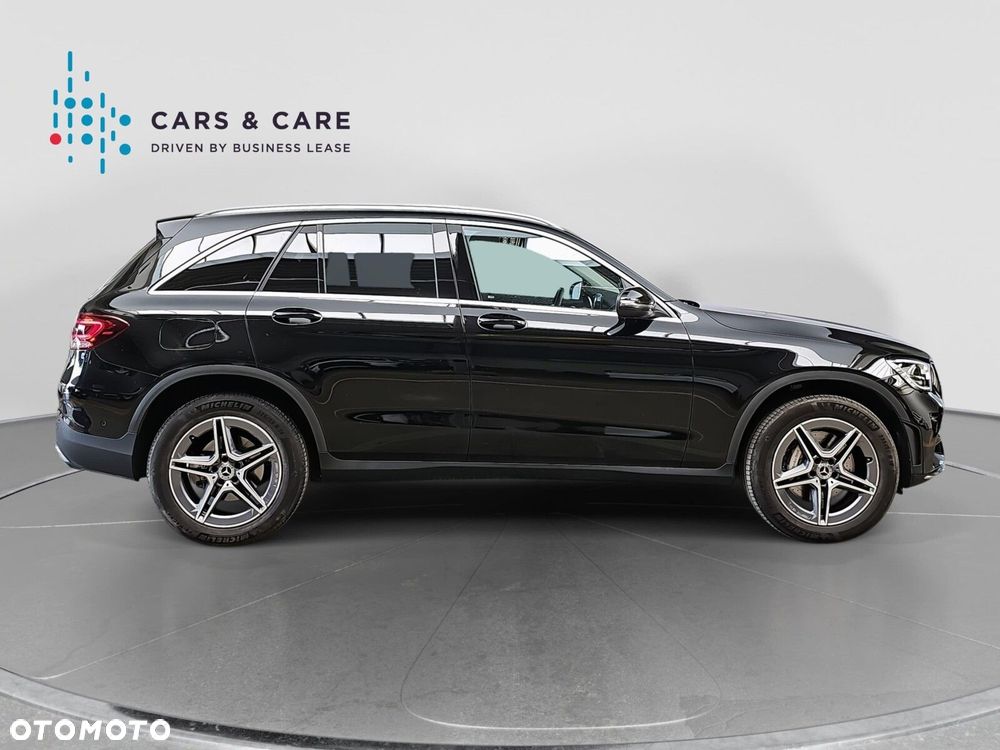 Mercedes-Benz GLC 300 e 4-Matic - 30
