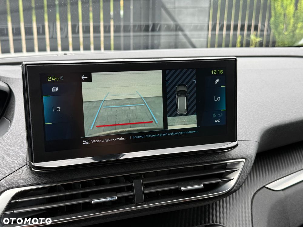 Peugeot 3008 225 e-EAT8 Allure - 28